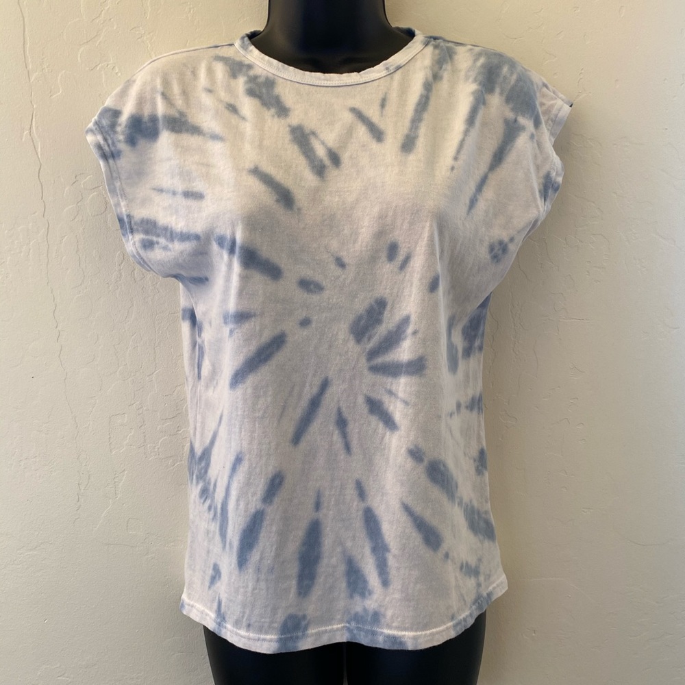 Vibe’n Tie dye White and Blue Top Size XS